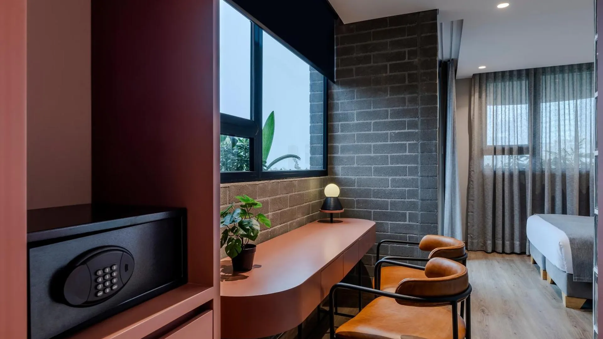 Heiss Hotel ميديلين