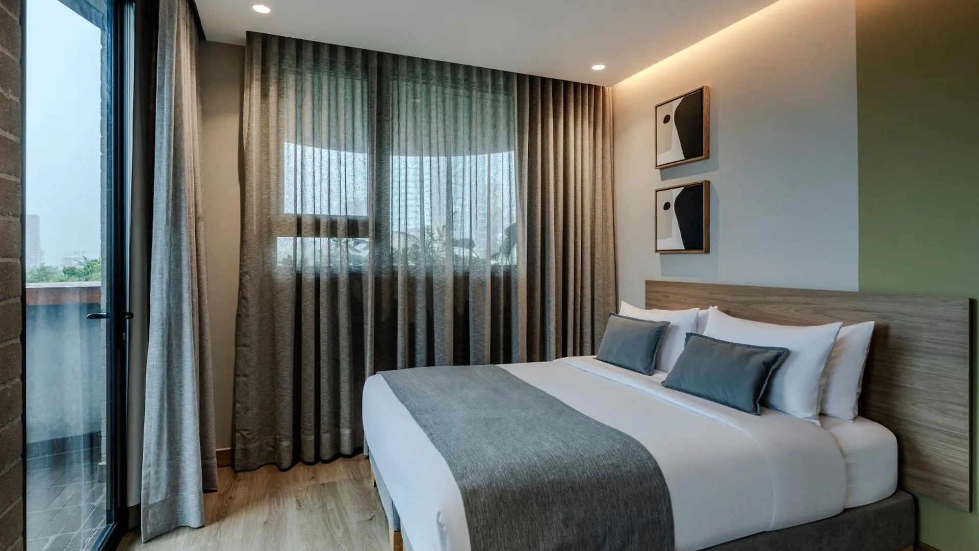 Heiss Hotel ميديلين