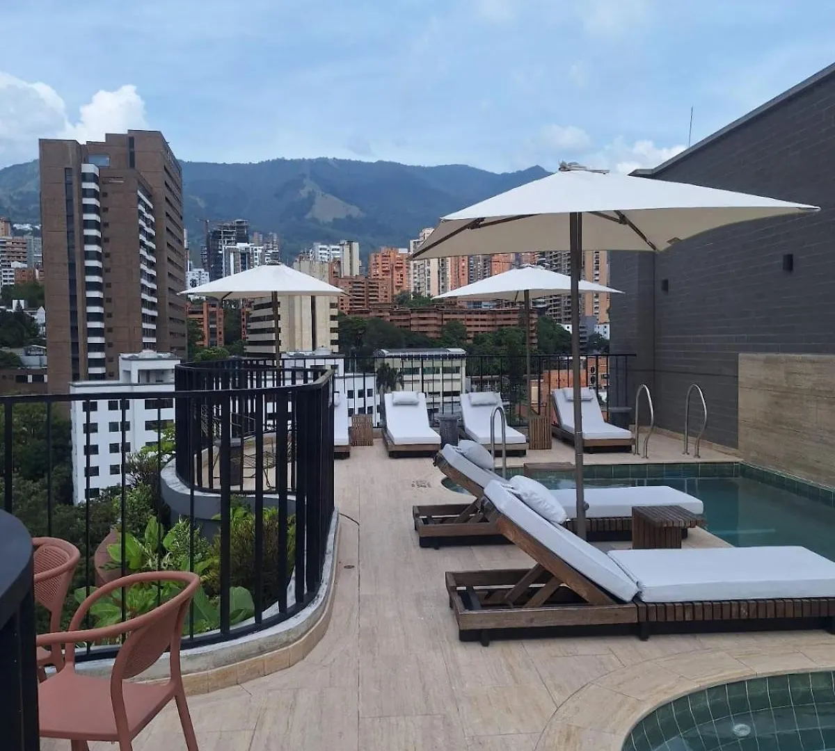 Heiss Hotel Medellín 4*,